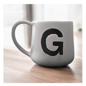 Crate & Barrel Artisan Monogram Mug Letter G Stoneware Portugal Gray Black